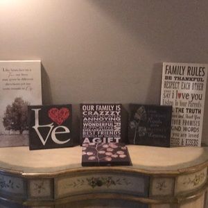 Canvas wall decor (set of six)